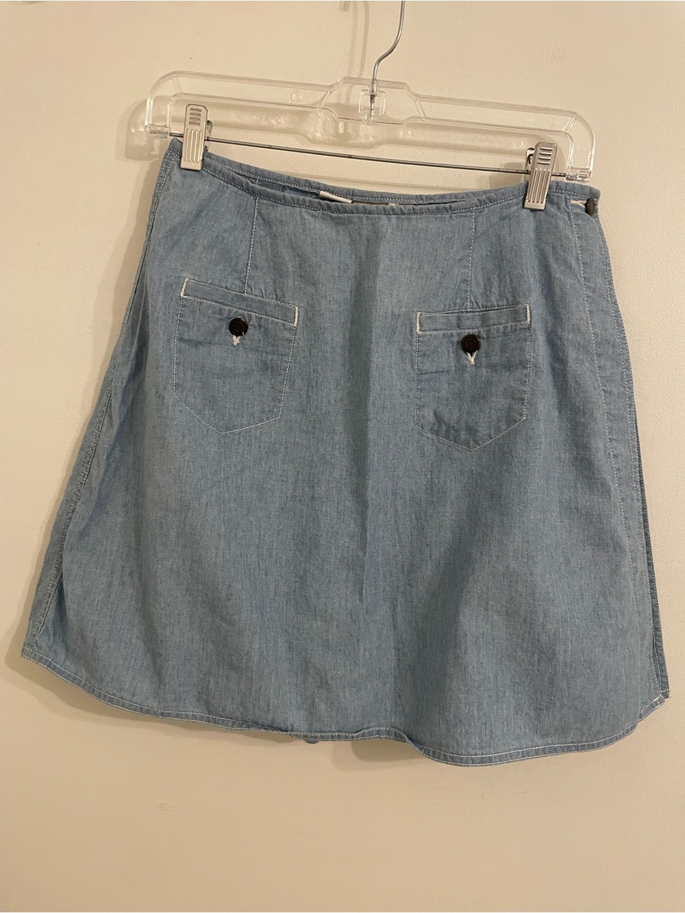 Liz Claiborne Light Blue Denim A-Line Skirt with Front Pocket Tabs